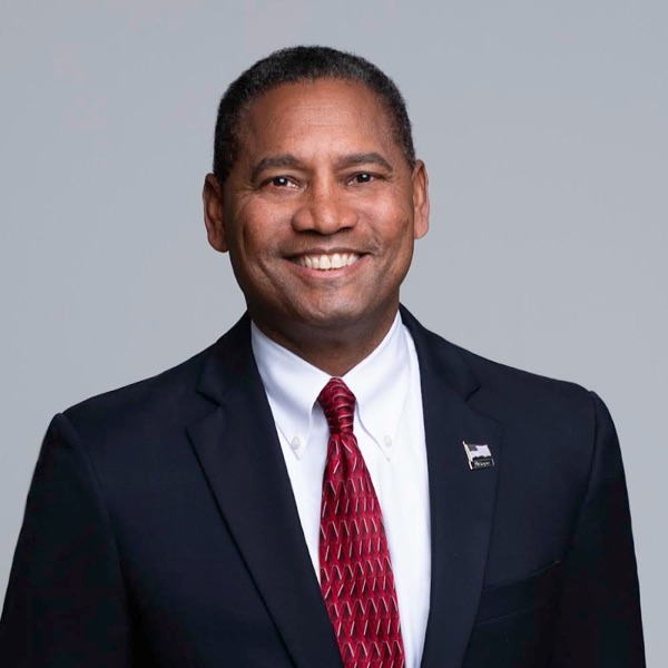 Victor Arias